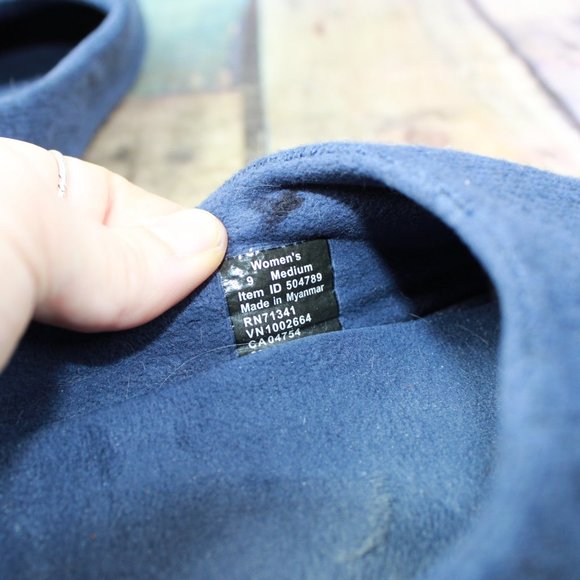 LL Bean Bright Navy Sweater Fleece Cozy Slippers Scuff Size 9 M - Picture 7 of 9